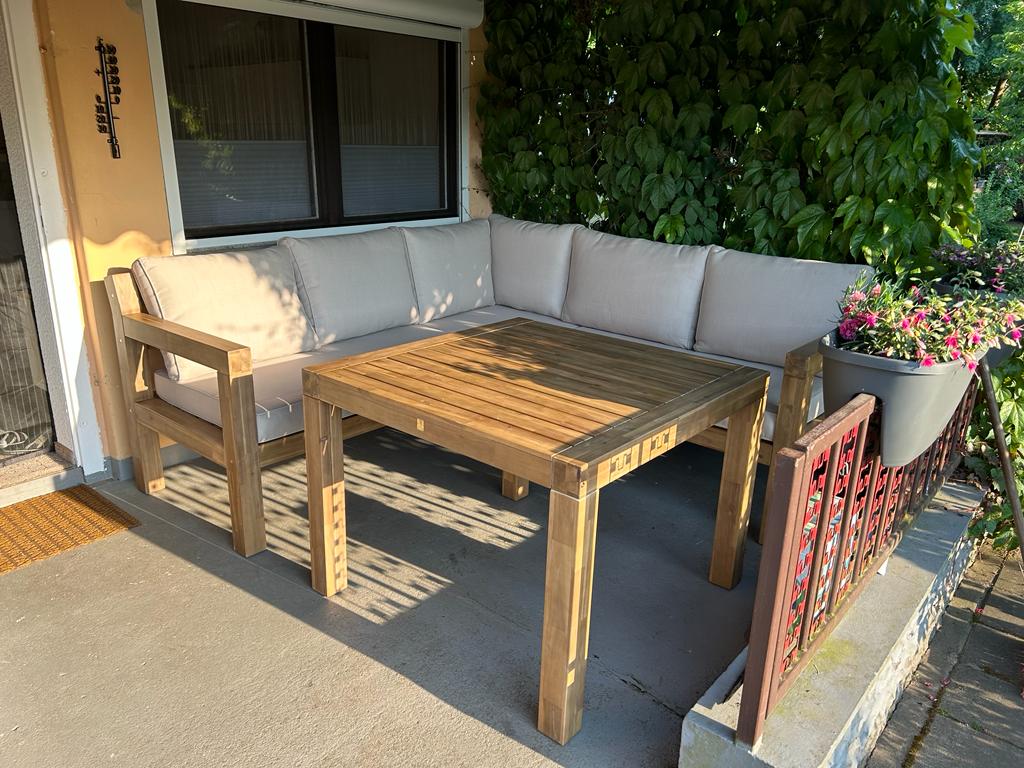 Neue Gartenlounge