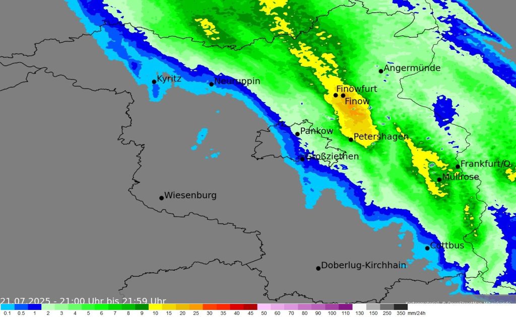 Niederschlagssummenkarte vom 21.07.2025. Diese zeigt den 1-stündigen Niederschlag, der zwischen 21 und 22 Uhr gefallen ist.