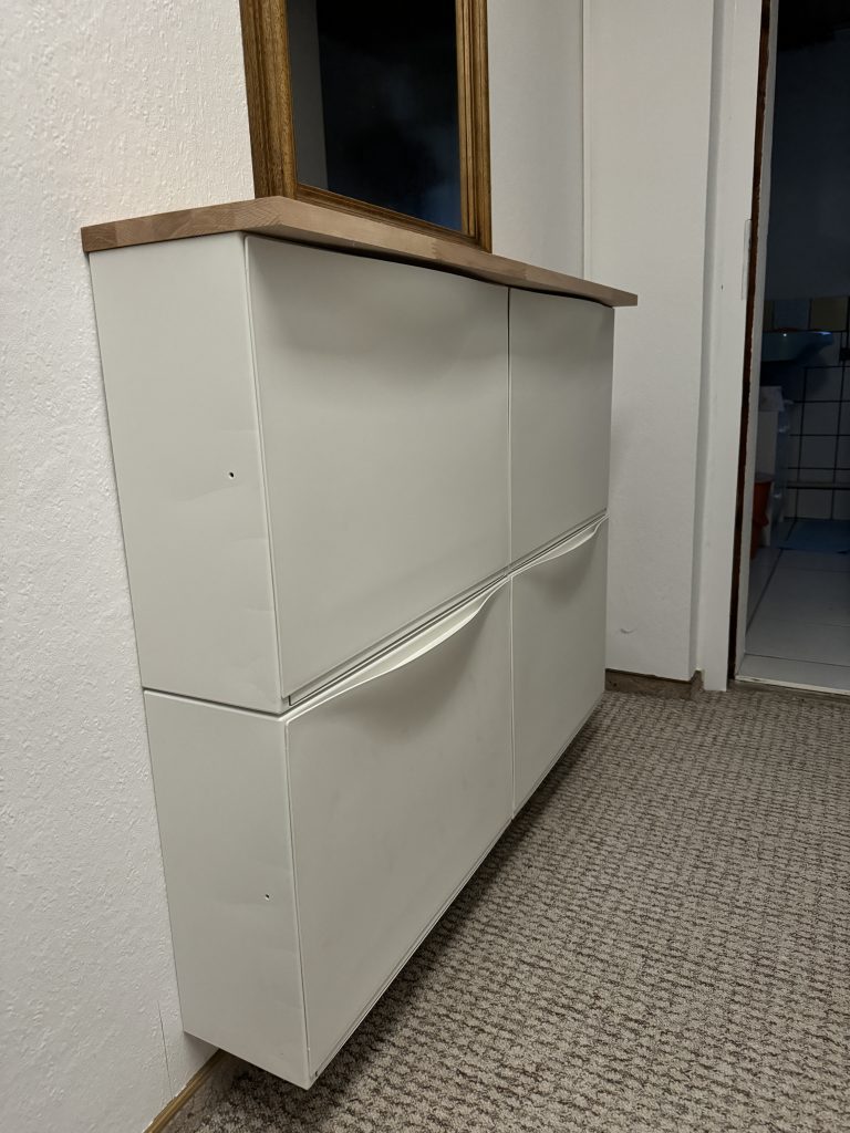 Diese Konstruktion bietet jede Menge Stauraum.